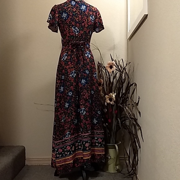 ⬇️SALE⬇️🌟1 LEFT 🌟 Boho Wrap Maxi - Picture 4 of 4